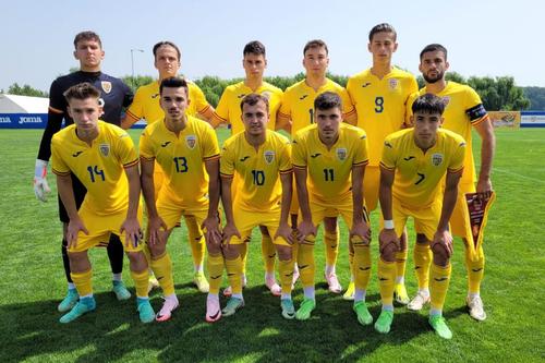 Lotul U18 al României/Foto: Facebook (Federația Română de Fotbal)