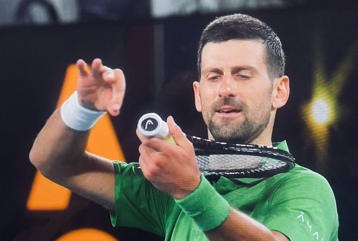 Apostrofat în timpul meciului, Novak Djokovic a refuzat sa aplaude publicul după calificarea în optimi: „Taci odată, du-te dracului!”