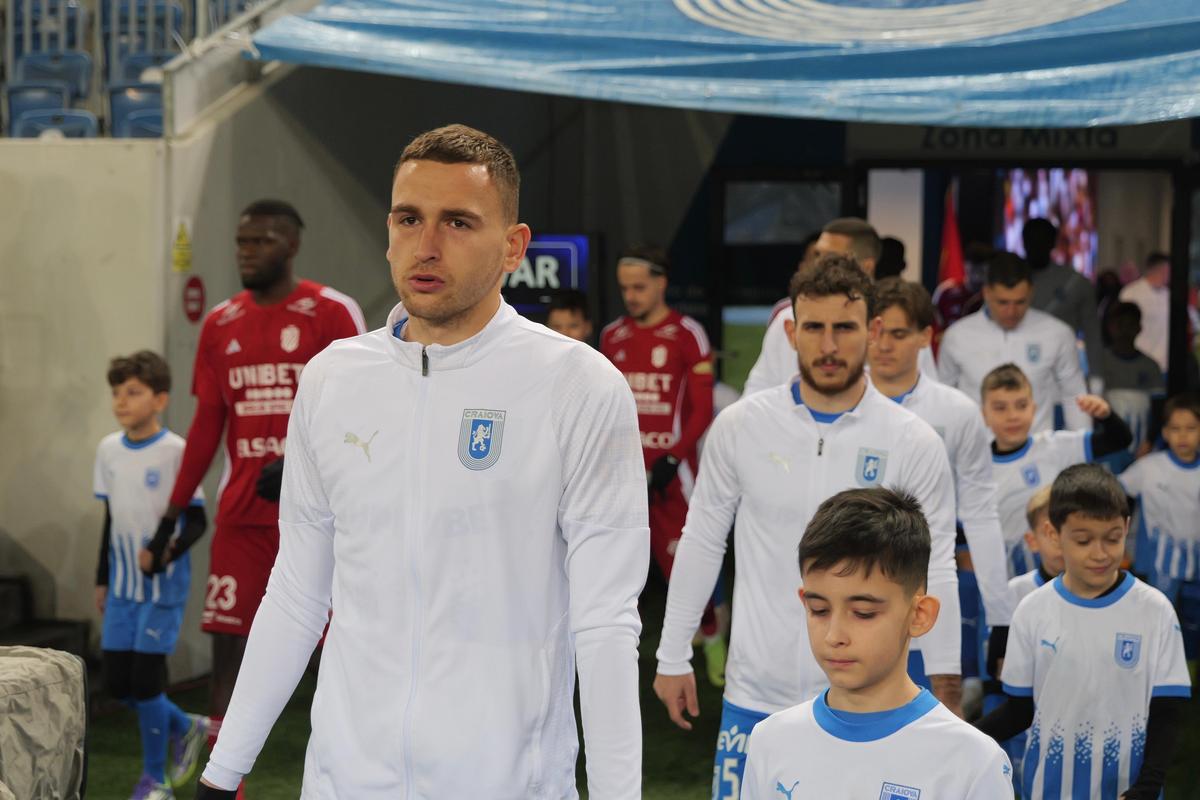 „Dacă nu Craiova, atunci cine?” » Rodion Cămătaru e sigur că oltenii sunt favoriți la titlu: „FCSB nu mai are timp”