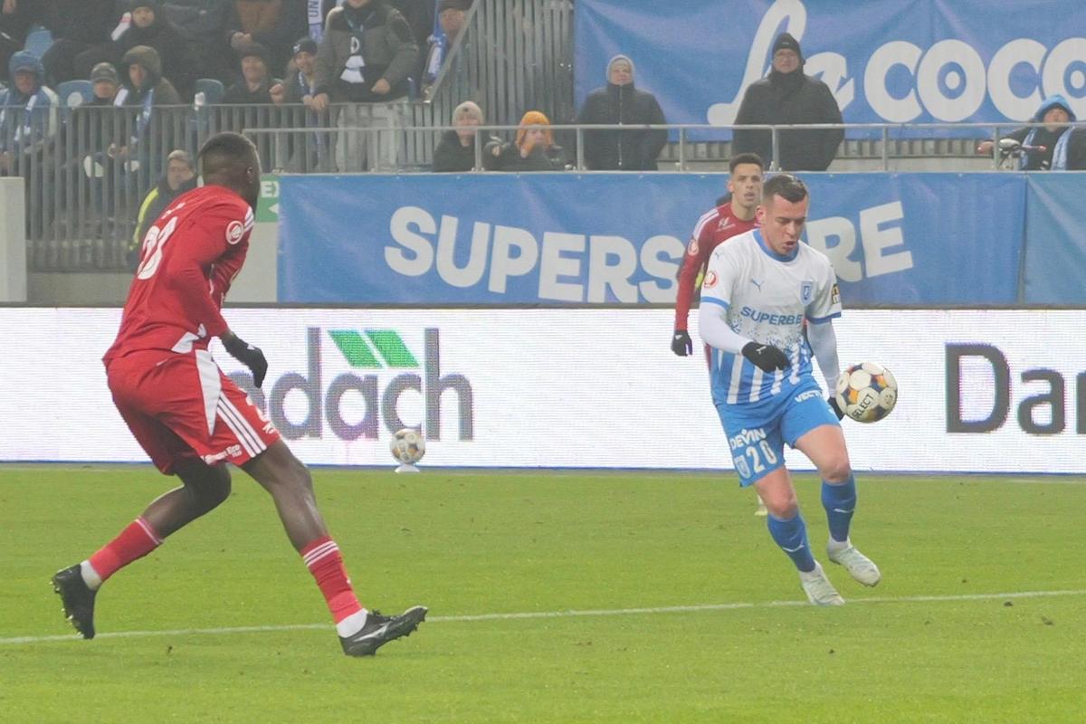 Universitatea Craiova revine pe primul loc în Superliga » Rezultatul o ajută enorm și pe FCSB: clasamentul ACUM