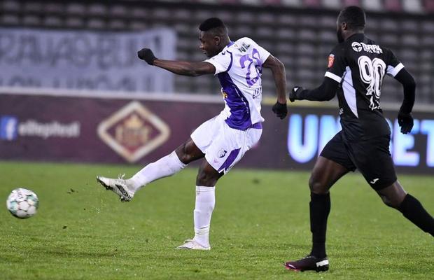 EXCLUSIV Senzația Cephas Malele, tentat să lase FC Argeș pentru a se lupta la titlu! Ce echipă îl ademenește