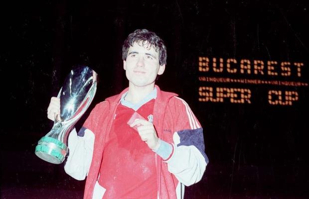 FCSB se laudă pe Facebook cu Supercupa Europei cucerită de Steaua în urmă cu 34 de ani: „O dată istorică pentru fotbalul românesc”