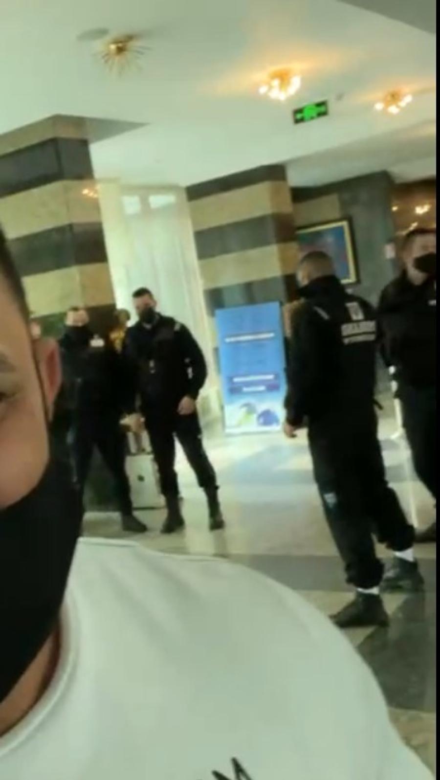 UPDATE // FOTO Cozmin Gușă rămâne președintele Federației de Judo! Bodyguarzii au împânzit holul hotelului în ziua alegerilor