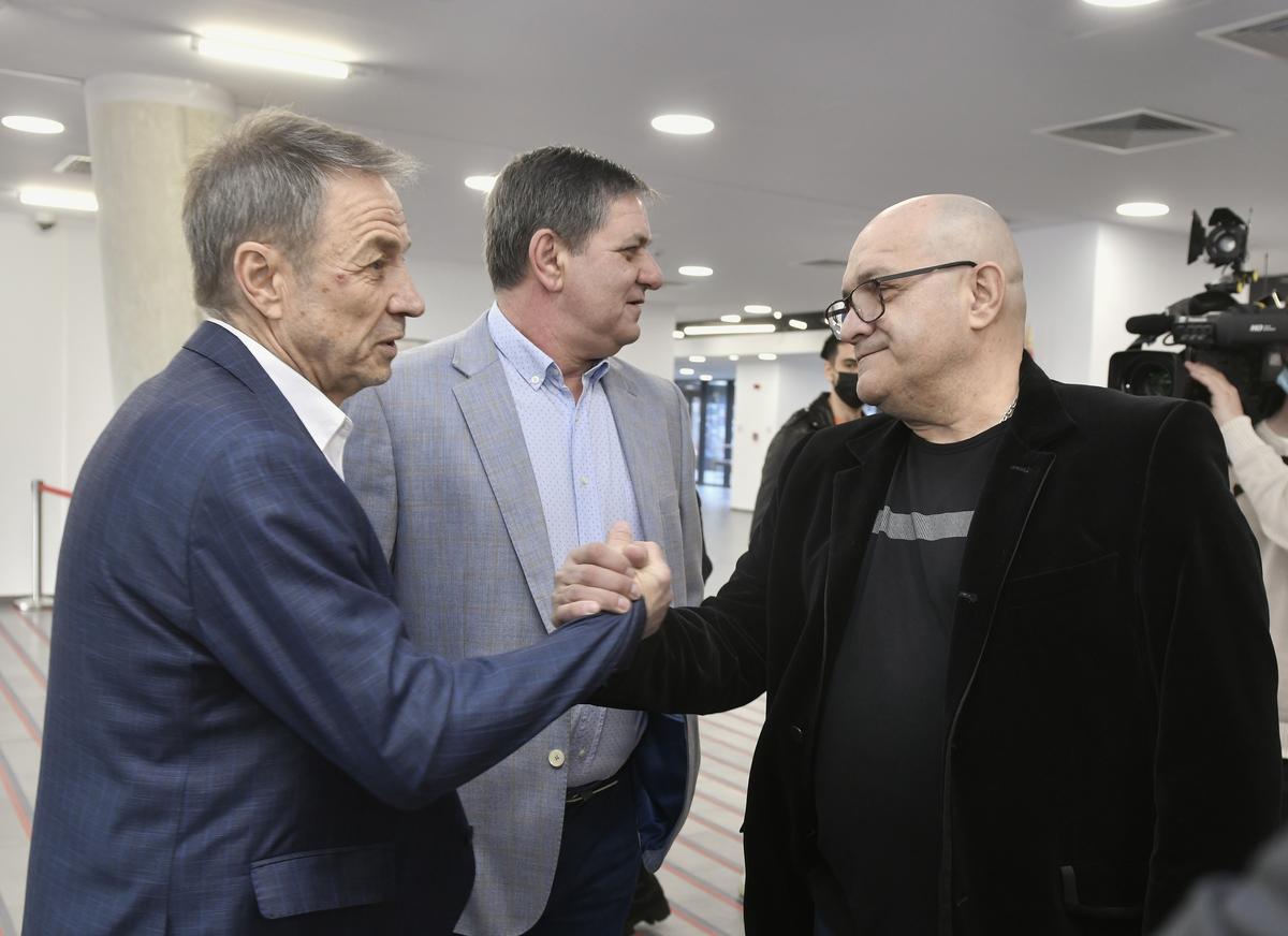 35 de ani de la Supercupa Europei cucerită de Steaua în fața lui Dinamo Kiev » Legendele steliste, cu gândul la situația din Ucraina: „E dureros!”
