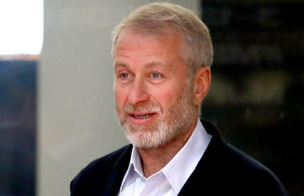 Roman Abramovic, interzis în Marea Britanie: „Patronul lui Chelsea e unul dintre oamenii-cheie ai cleptocrației lui Vladimir Putin”