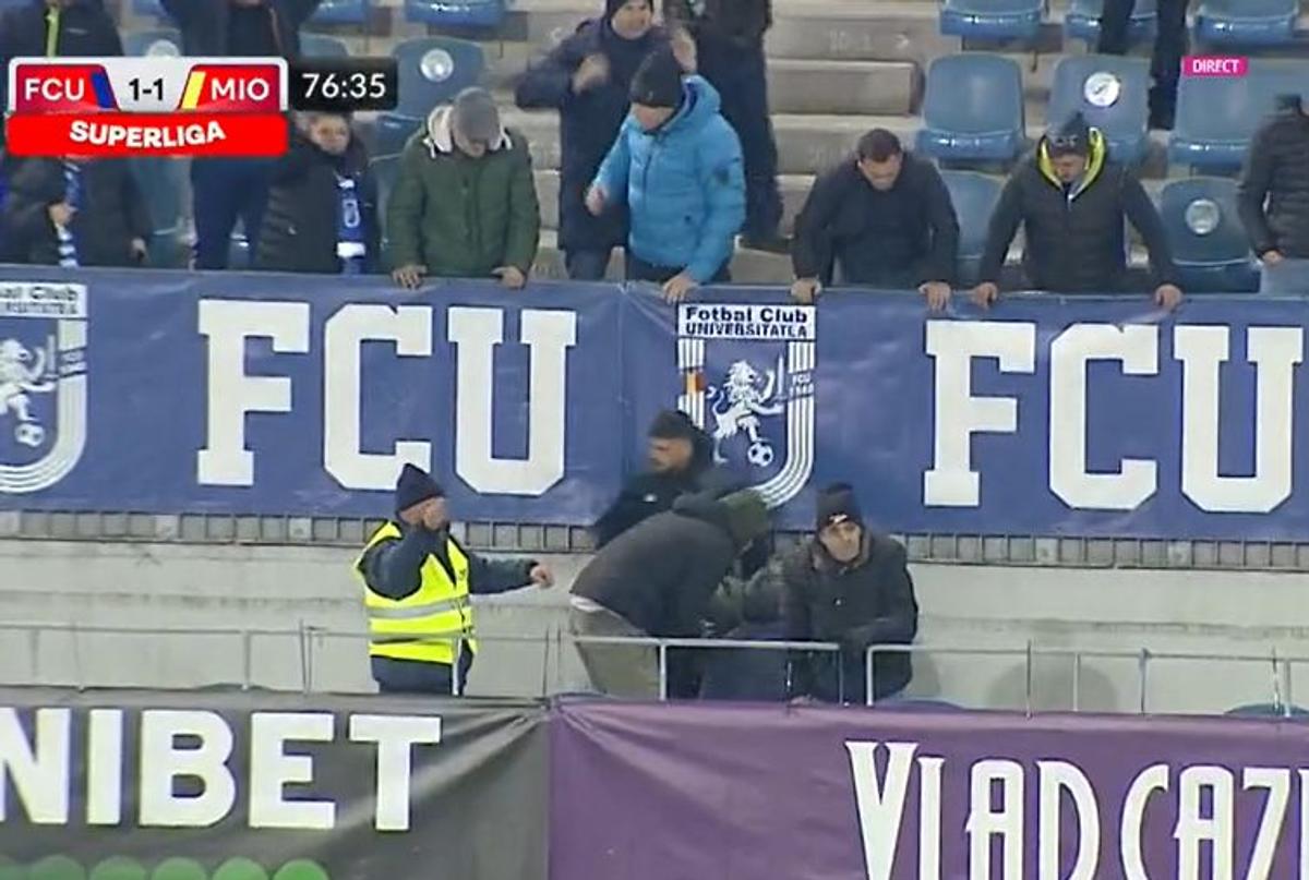 Noi scene dramatice la un meci al Craiovei » A fost nevoie de intervenția Ambulanței! De unde ar fi pornit totul