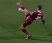 Cristian Săpunaru (39 de ani) a greșit flagrant în minutul 54 al meciului Poli Iași - Rapid, când giuleștenii erau în avantaj, scor 1-0 / FOTO: Captură TV @Orange Sport 1