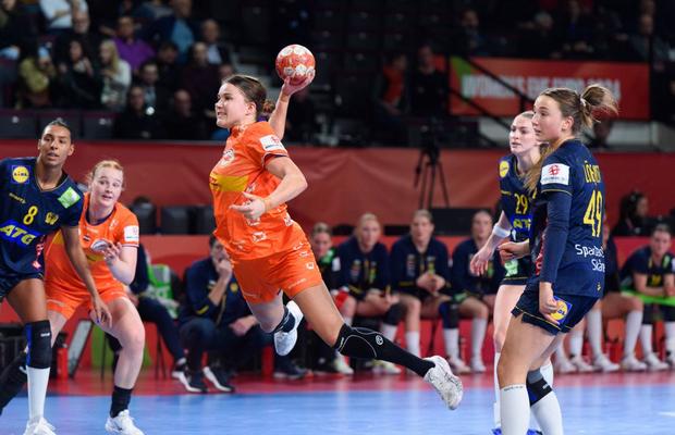 CSM București a transferat o campioană mondială » A venit de la posibila viitoare adversară din Champions League
