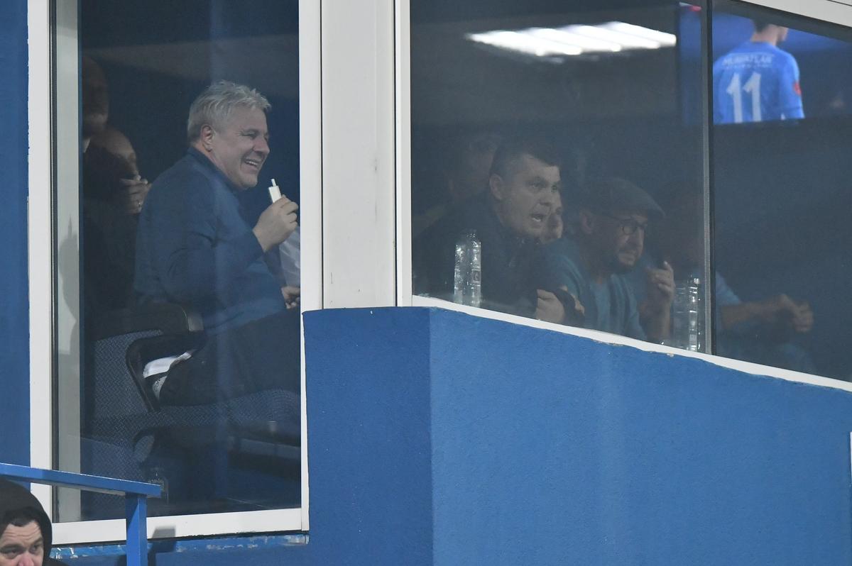Începe iureșul la Rapid - FCSB?! » Șumudică nu l-a vrut, dar Vassaras a luat decizia