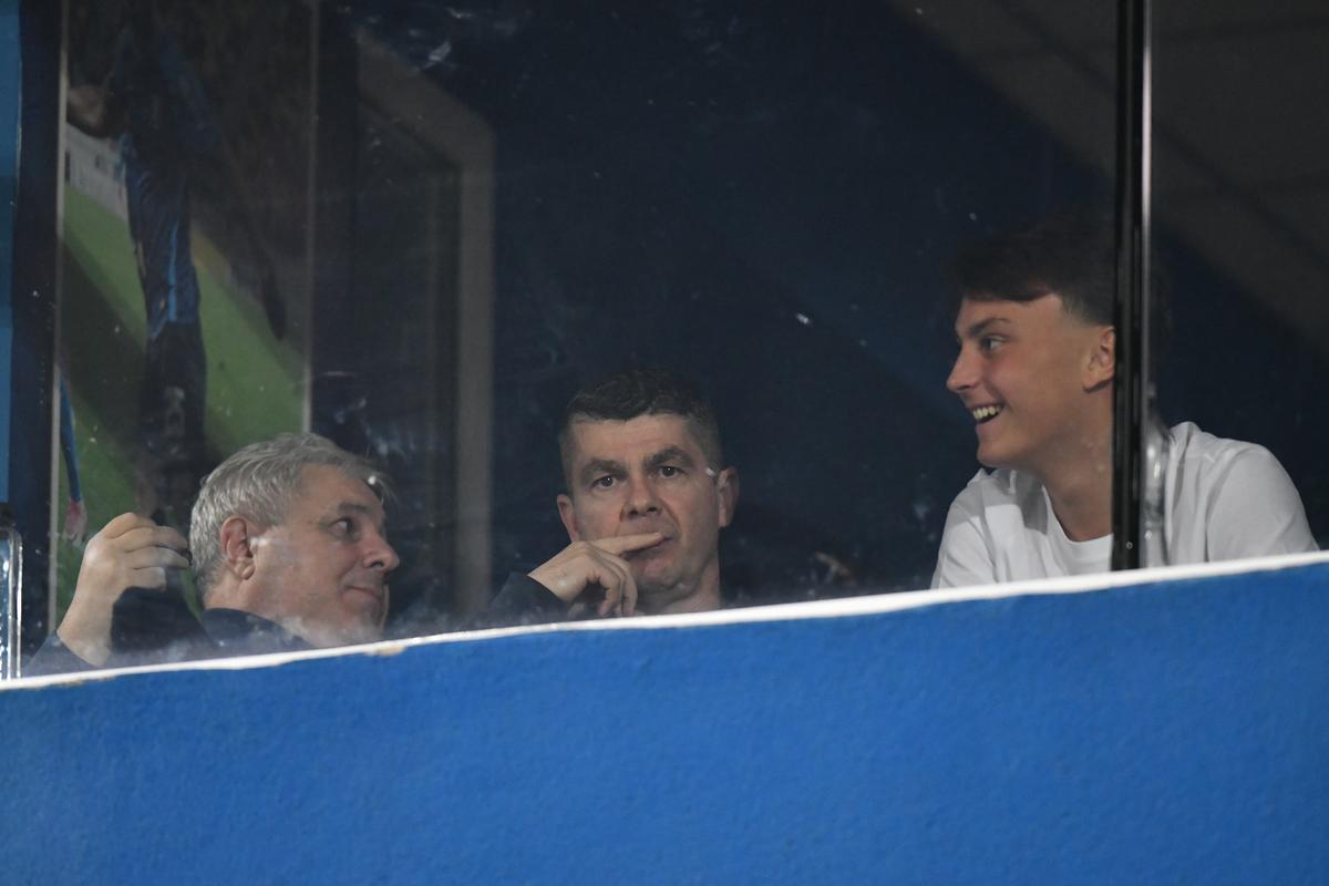 Începe iureșul la Rapid - FCSB?! » Șumudică nu l-a vrut, dar Vassaras a luat decizia