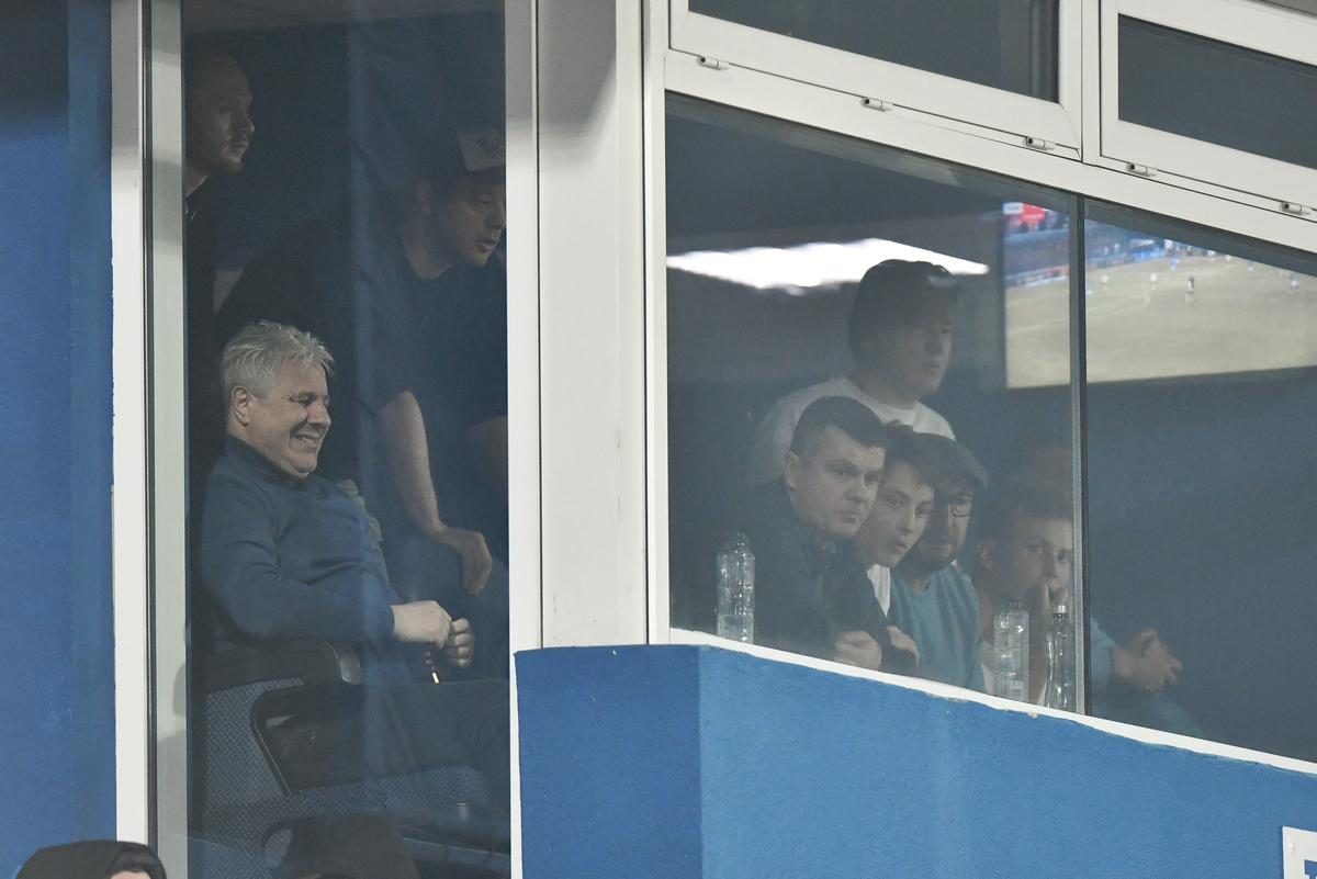 Începe iureșul la Rapid - FCSB?! » Șumudică nu l-a vrut, dar Vassaras a luat decizia