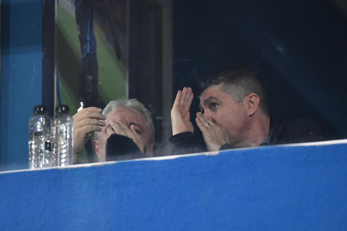 Începe iureșul la Rapid - FCSB?! » Șumudică nu l-a vrut, dar Vassaras a luat decizia