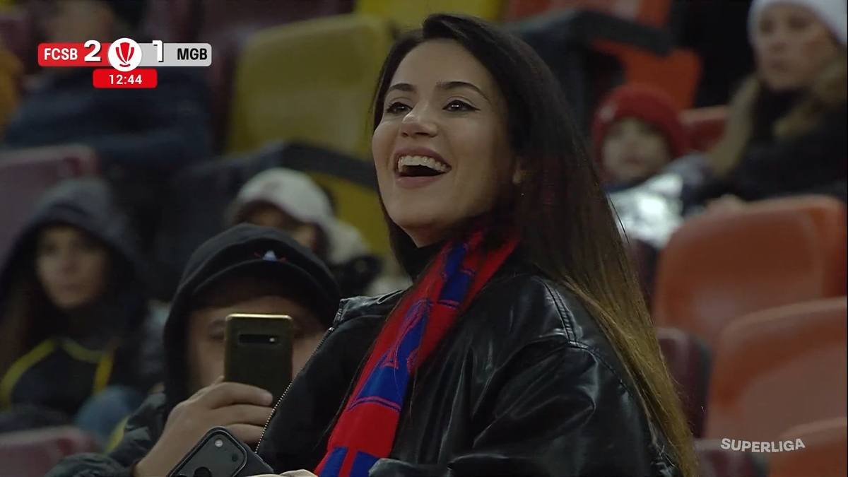 Soția titularului de la FCSB, la prima apariție pe Arena Națională » Cum a fost surprinsă în tribune