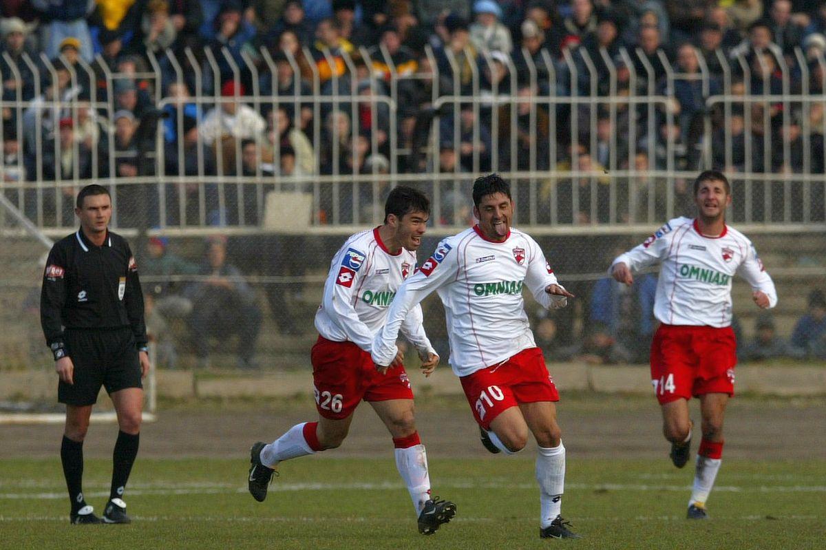 Când FCSB și Dinamo au jucat la Brăila: imagini din alte timpuri de pe „Municipalul” brăilean