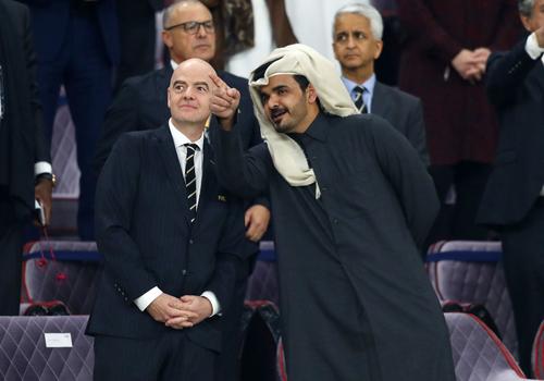 Gianni Infantino, președintele FIFA, a cerut sacrificii şi folosirea crizei pentru a reduce competiţiile: „Mai puţine, dar mai interesante şi mai echilibrate. Evaluăm pagubele şi repornim, dar nu de la zero!”. Foto: Guliver/GettyImages