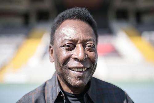 Pele este considerat unul dintre cei mai mari fotbaliști din toate timpurile