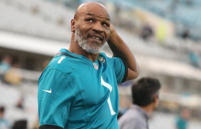 Mike Tyson, amenințat cu arma într-un bar din Hollywood » Reacția uluitoare a fostului campion mondial