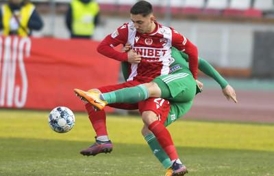 Grădinaru, făcut praf de antrenorul lui Dinamo: „Nu vreau să lucrez cu astfel de caractere! Te crezi mare fotbalist să nu ajuți în B?!”