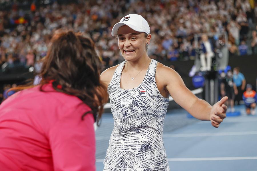 Ashleigh Barty (25 de ani) s-a retras în plină glorie, de pe prima treaptă a ierarhiei mondiale. Australianca spune că Iga Swiatek (20 de ani, 2 WTA) merită să îi ia locul. Un nume mare face o declarație neașteptată: „Dacă juca în continuare, avea 20 de Grand Slamuri, ca Federer și Nadal”