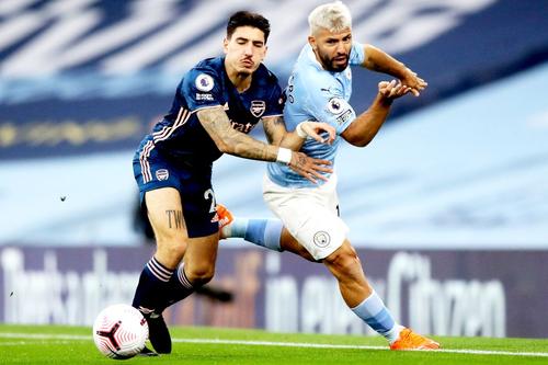 Bellerin, în stânga, în perioada Arsenal // foto: Imago Images