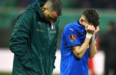 Imaginile DEZILUZIEI » Fotbaliștii Italiei, prăbușiți după o eliminare șocantă: 15 fotografii care vor rămâne în istorie