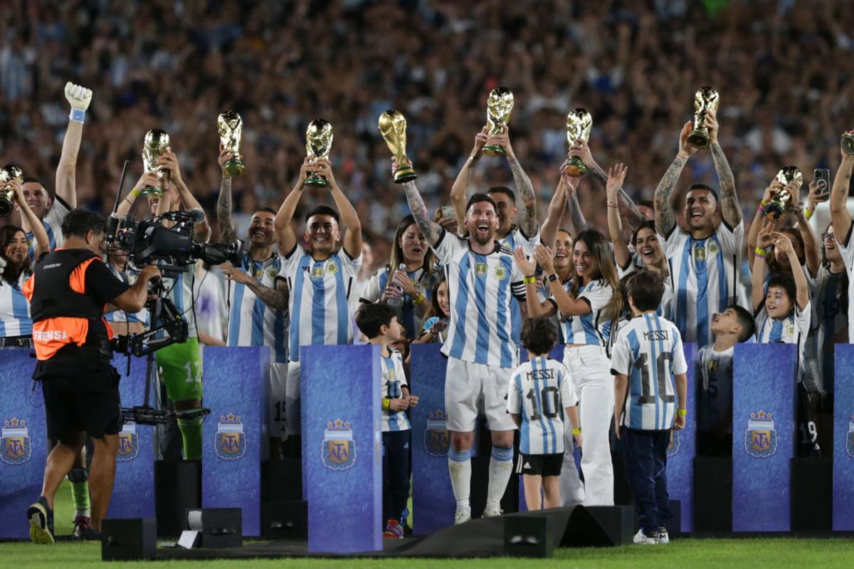 Delir în Argentina, cu 83.000 de oameni » Messi a reușit golul #800 din carieră!
