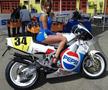 Cea mai sexy animatoare din circuitul MotoGP este fanul unei formații aflate în suferință în Serie A