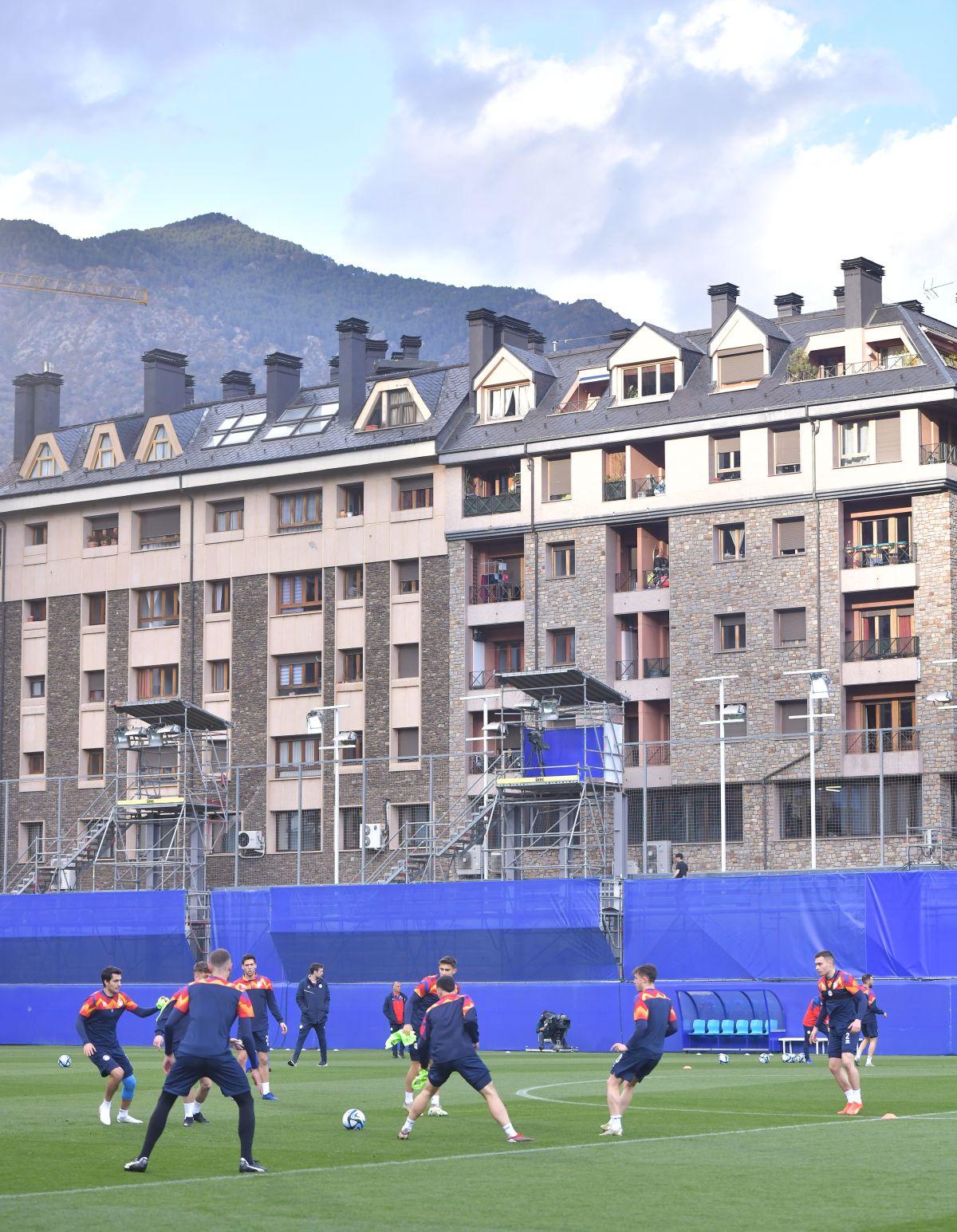 Selecționerul din Andorra nu se teme de „tricolorii” lui Edi Iordănescu: „România favorită? Când?”