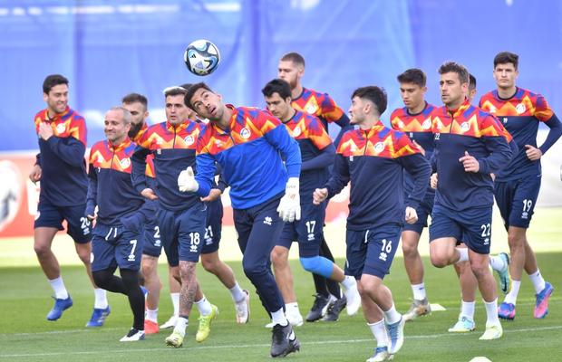 Selecționerul din Andorra nu se teme de „tricolorii” lui Edi Iordănescu: „România favorită? Când?”