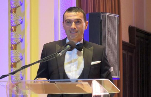 Ovidiu Hațegan, discurs emoționant cu gândul la părinții săi: „Le mulțumesc... Acolo, Sus, sper că sunt foarte mândri”