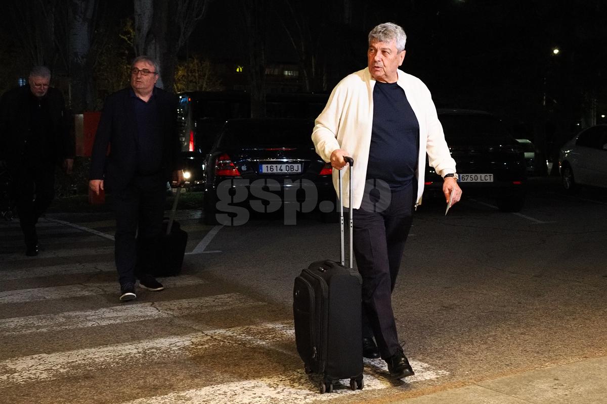 Sosire echipa naţională la hotelul din Madrid