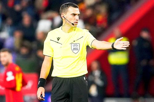 Ovidiu Hațegan (43 de ani)