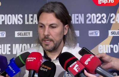 Adi Vasile, declarație curioasă: „Mă bucur că nu ne-am calificat direct” » Invită fetele la petrecere, dar Neagu îl temperează: „Nu facem nuntă”