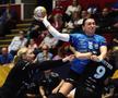 Cristina Neagu, în timpul meciului CSM București - Krim, din „optimile” Ligii Campionilor