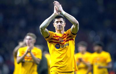 Robert Lewandowski a primit o ofertă de 100 de milioane de euro și a răspuns instant