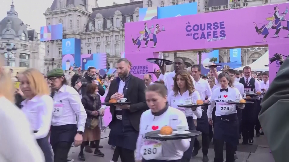 Cursa ospătarilor din Paris 2024