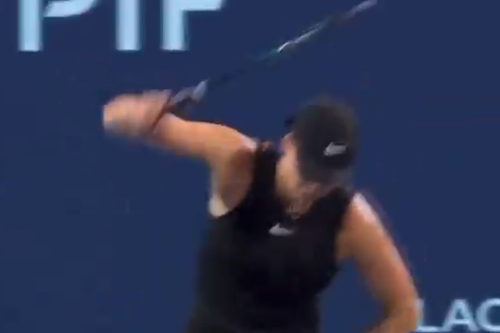 Aryna Sabalenka, furioasă la finalul meciului cu Anhelina Kalinina / Foto: News Aryna Sabalenka (Twitter)