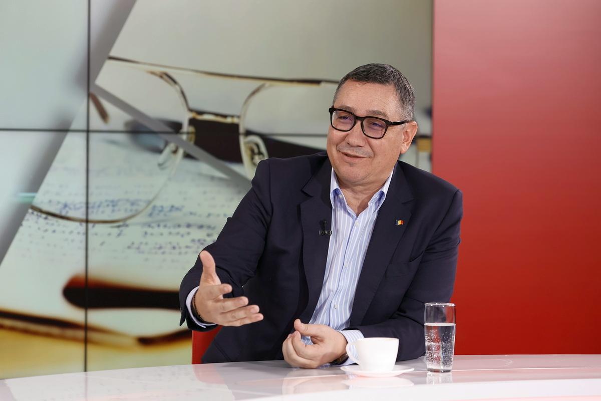 „Ah, deci din prima m-ați băgat... Unde îmi iau eu toate înjurăturile!” » Victor Ponta, în dialog cu Ovidiu Ioanițoaia: „Faimosul domn Talpan în niciun caz nu poate să reprezinte Steaua”