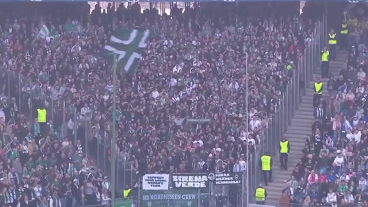 Record de spectatori în fotbalul feminin: 57.000 de fani la semifinala istorică Hamburg – Werder Bremen