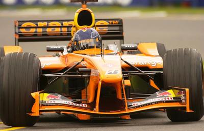 Ferrari egalează o performanță rușinoasă în Formula 1, nemaivăzută de pe vremea lui Arrows!