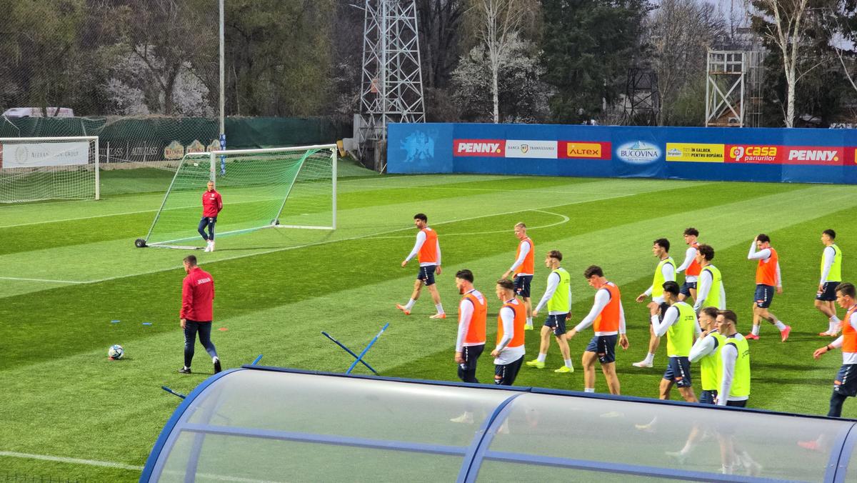Daniel Pancu s-a enervat înaintea meciului cu Olanda U21: „Fotbalul românesc e o ciorbă, o amestecătură”