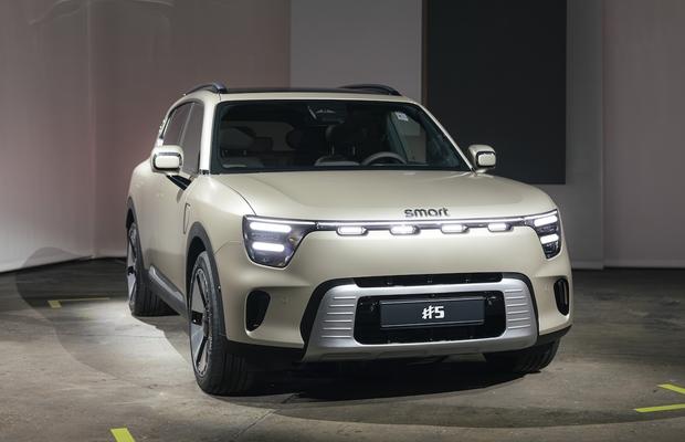 Transformarea brandului Smart: de la o jumătate de mașină la una întreagă » Noul SUV electric vrea să cucerească piața și vine cu o baterie care se încarcă în timp record