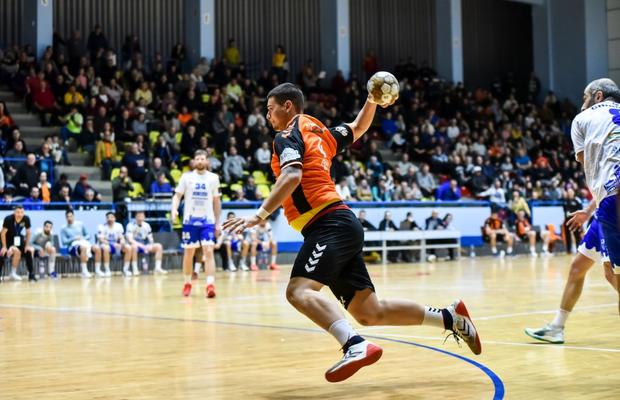 CS Minaur Baia Mare a făcut egal în turul „sferturilor” EHF European Cup » Duelul a avut o desfășurare nebună