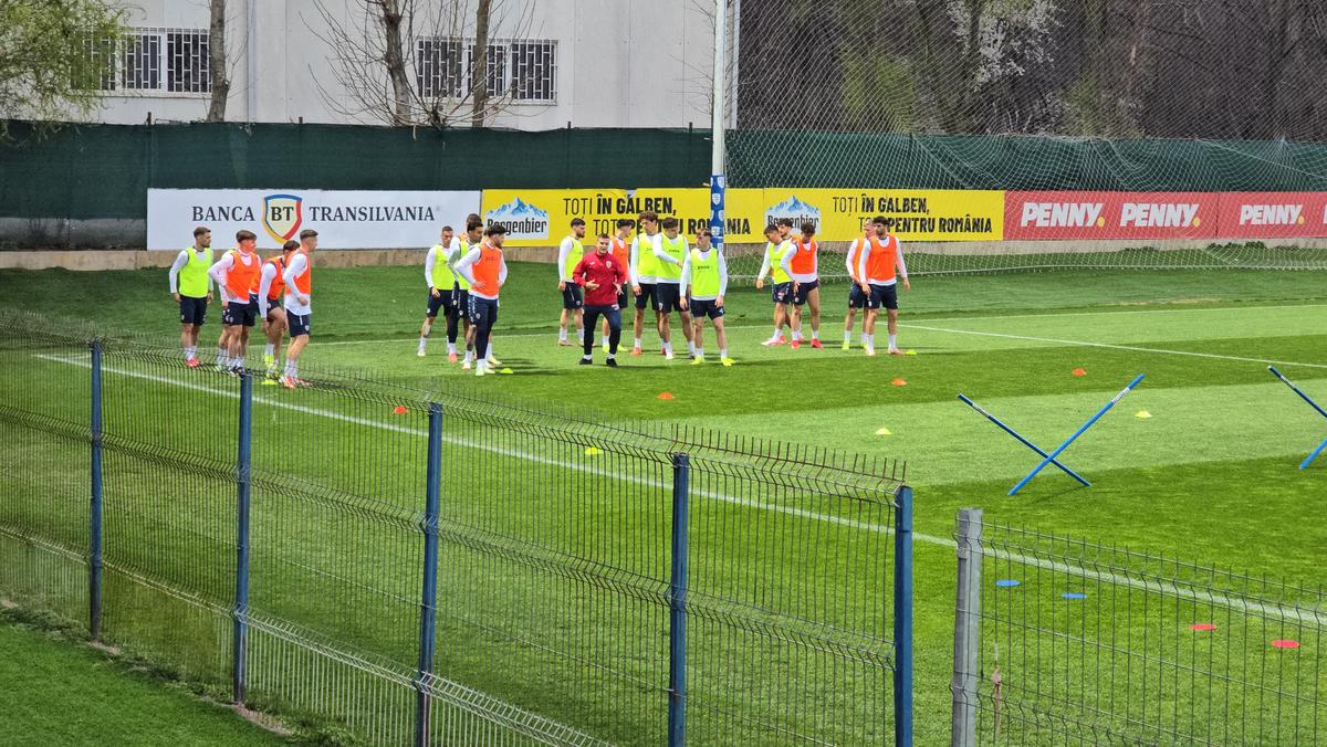 Antrenamentul reprezentativei U21 a naționalei României înaintea meciului cu Olanda