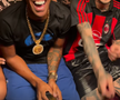 Ronaldinho a petrecut ca-n povești, 3 zile și 3 nopți » Imagini geniale: grătare și dans pe mese până în zori