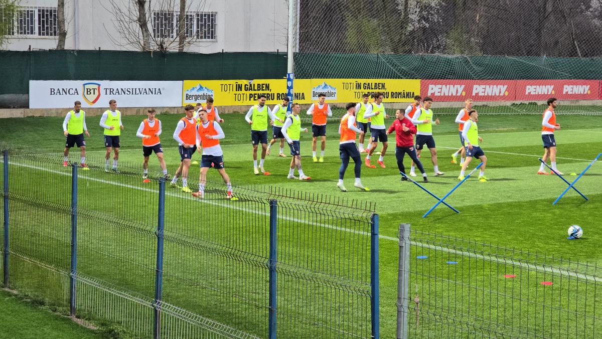 Antrenamentul reprezentativei U21 a naționalei României înaintea meciului cu Olanda