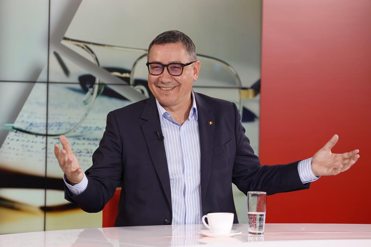 „Ah, deci din prima m-ați băgat... Unde îmi iau eu toate înjurăturile!” » Victor Ponta, în dialog cu Ovidiu Ioanițoaia: „Faimosul domn Talpan în niciun caz nu poate să reprezinte Steaua”
