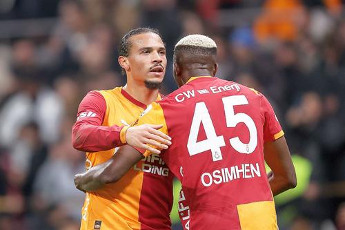 Doi dintre cel mai bine plătiți jucători de la Galatasaray, Leroy Sane și Victor Osimhen // foto: Guliver/gettyimages