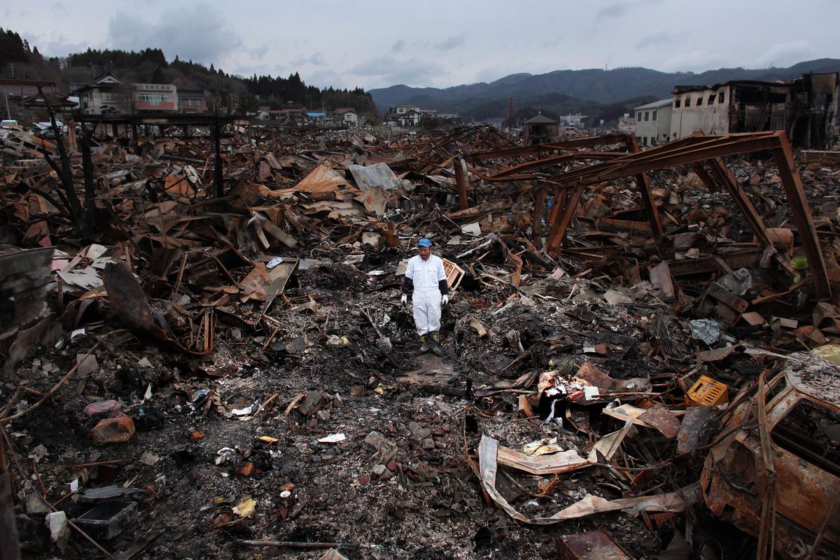 Tsunamiul care a făcut ravagii în Japonia, 2011