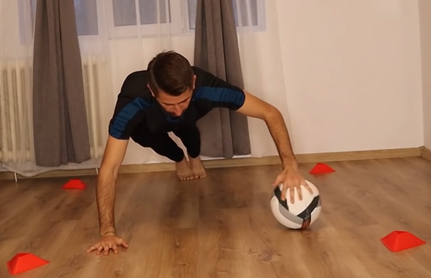 Antrenamente pe internet pentru fotbaliști » Cum să rămâi în formă de acasă